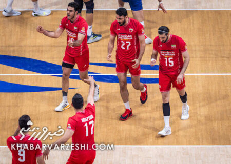 سروقامتان ایران از دیوار صربستان هم پریدند!/ صعود شاگردان پیاتزا به یک‌چهارم نهایی والیبال قهرمانی جهان!