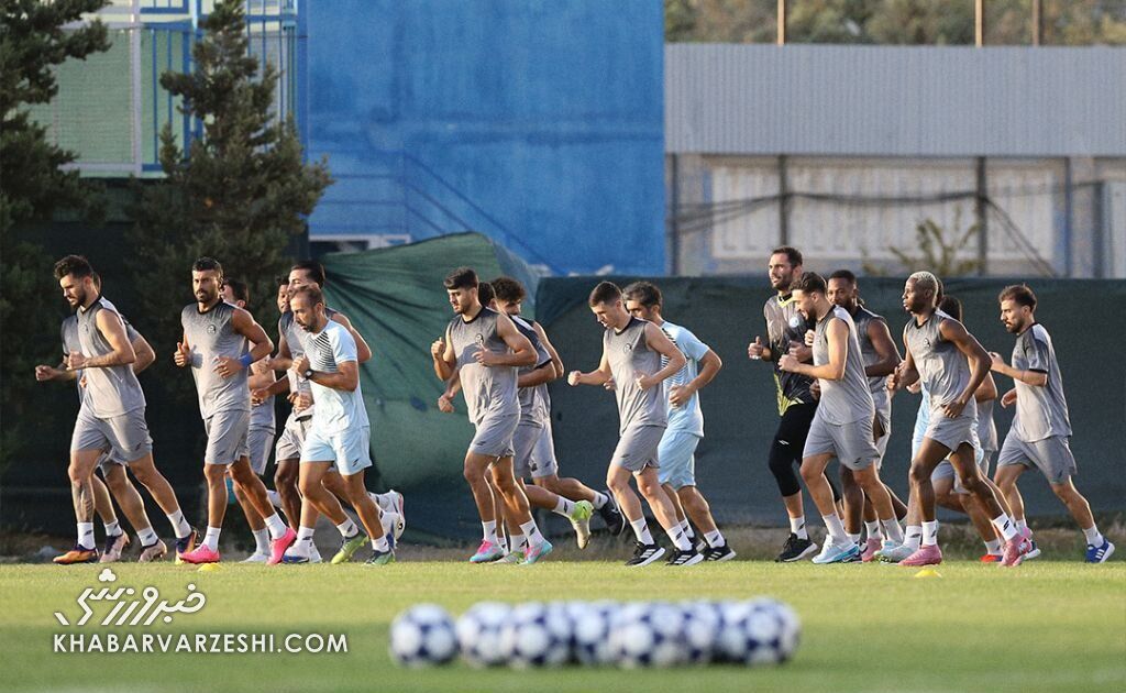 ستاره استقلال با نشان پیروزی بازگشت؛ تصویر دیده نشده