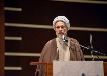 مساجد؛ سنگ بنای پیشرفت در جامعه