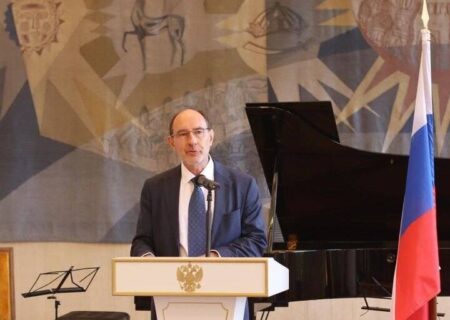 اوکراین نوه ژنرال دوگل را تحریم کرد