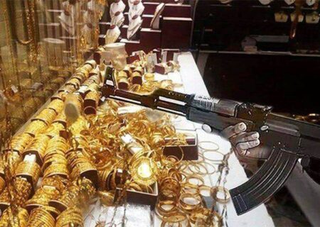 اولین تصاویر از کشف سلاح سارقان طلا در قشم