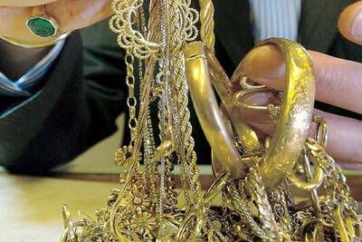 فیلم/ ترفندهای سارقان طلافروشی درگهان قشم