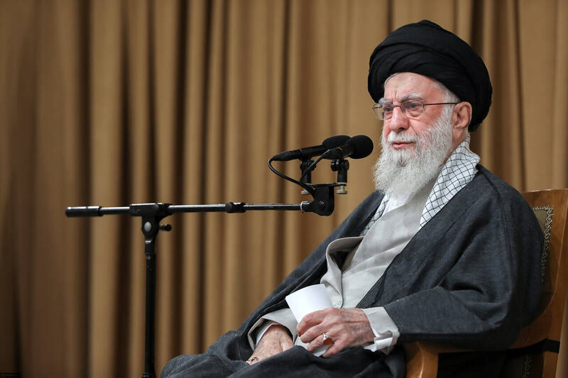 فیلم/ رهبر انقلاب: اتحاد ملت ایران در جنگ ۱۲ روزه، دشمن را ناامید کرد