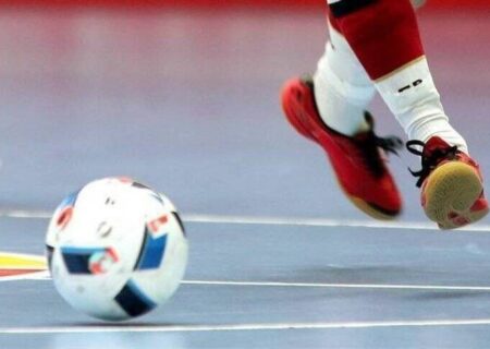 استقلال در فوتسال تیمداری می‌کند