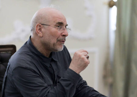 فیلم/ روایت قالیباف از ارتباط مستمر فرماندهان با رهبر انقلاب