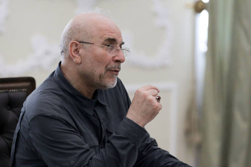 فیلم/ روایت قالیباف از ارتباط مستمر فرماندهان با رهبر انقلاب