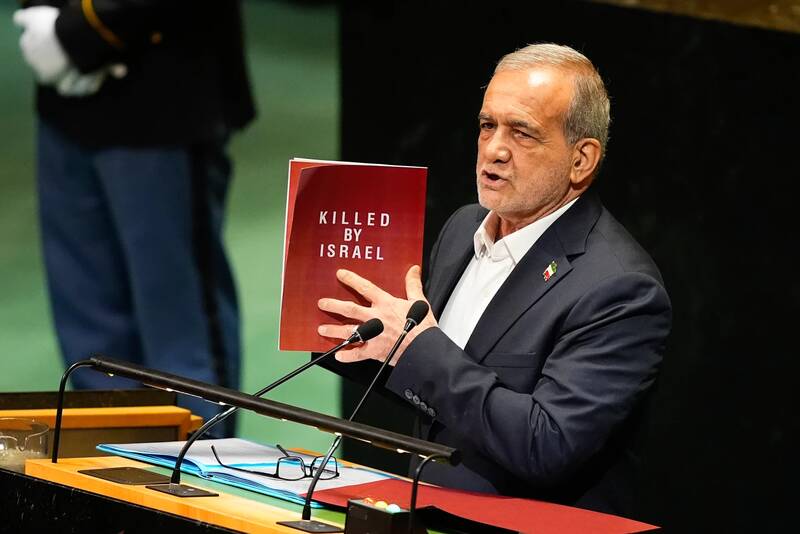 حواشی سخنرانی رئیس جمهور در سازمان ملل/ از بی‌اعتنایی به اینترنشنال تا نمایش تصویر کودکان شهید