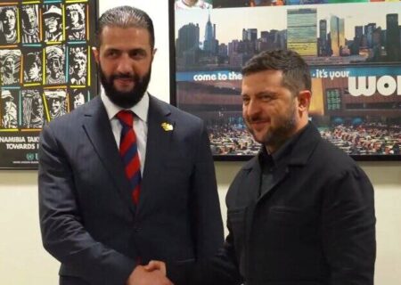 زلنسکی و الجولانی یکدیگر را در آغوش گرفتند+فیلم