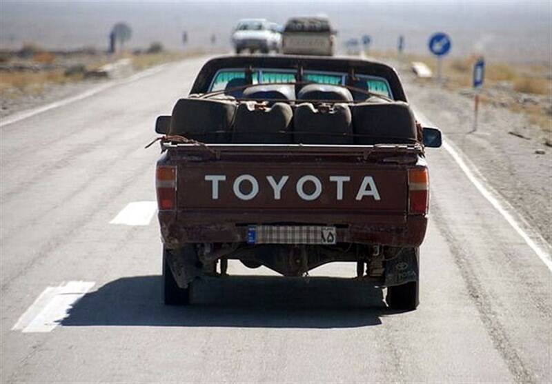 فیلم/ قاچاقچیان سوخت، جاده بندرعباس–میناب را دوطرفه کردند!