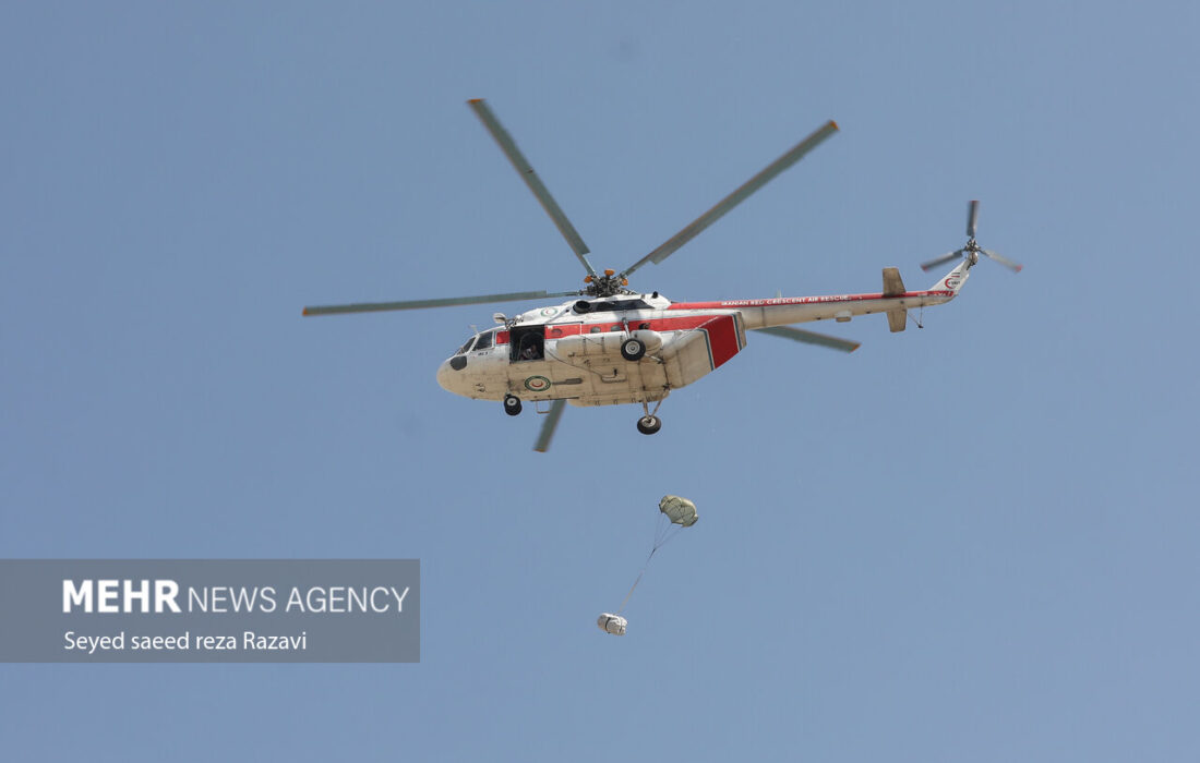 انتقال مصدوم ۵۳ ساله تصادف با بالگرد اورژانس در اصفهان
