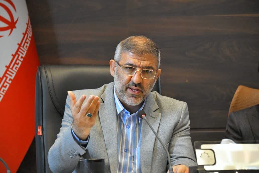 دفاع مقدس باید با زبان نسل امروز بازخوانی شود