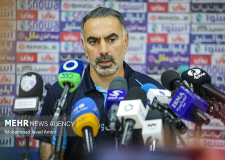 فوتبال ما بازیکن‌ساز نیست؛ هنوز دریافتی نداشتیم