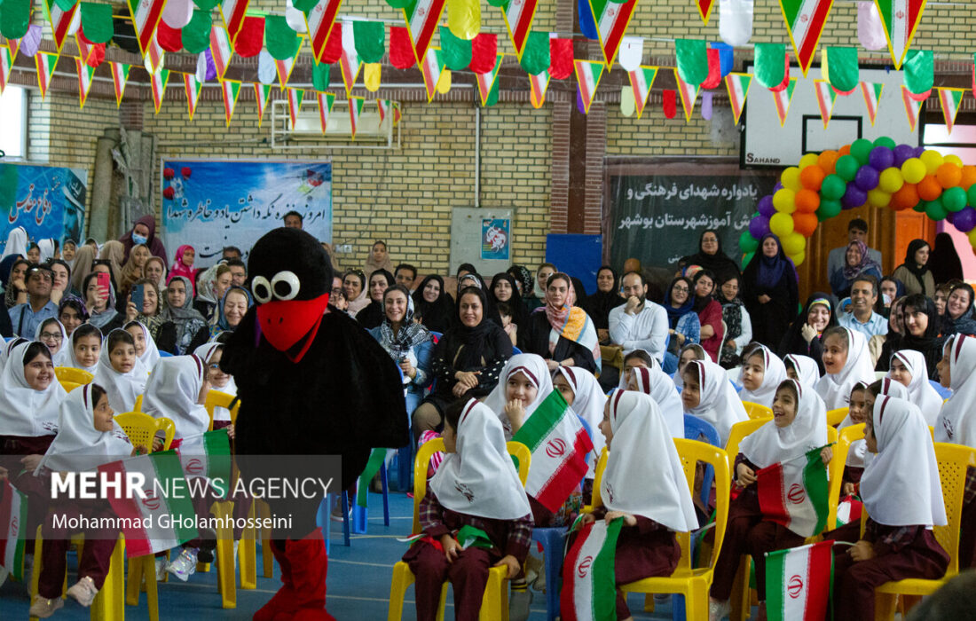 زنگ شکوفه‌ها در مازندران نواخته شد