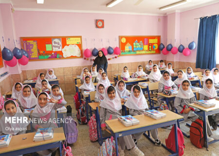 خیرین مدرسه ساز سال گذشته ۲۰ همت هزینه کردند