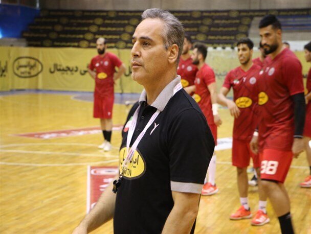 سرمربی تیم هندبال استقلال: کار سختی در لیگ برتر داریم