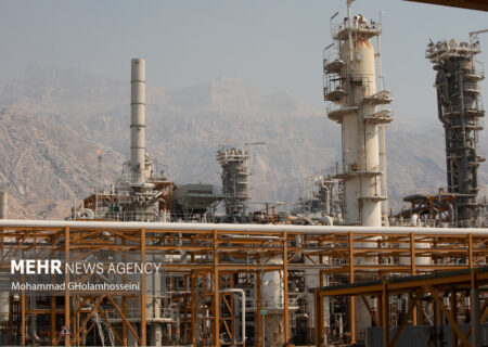 تصفیه آلاینده‌های سرطان‌زا در صنعت نفت و پالایشگاه‌ها