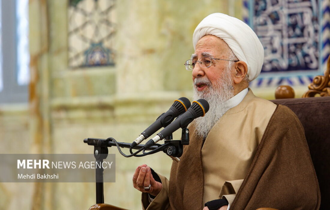 آیت الله جوادی آملی: هتک حرمت آبروی مومنان جایز نیست