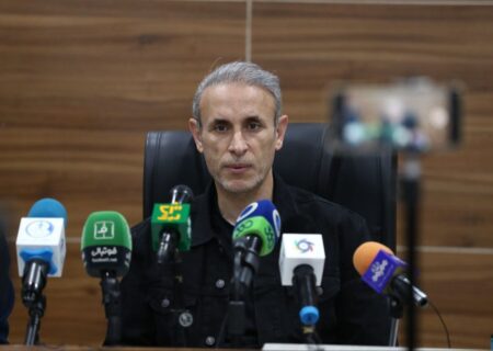 گل‌محمدی: بازی با پرسپولیس فرصت خوب جبران است