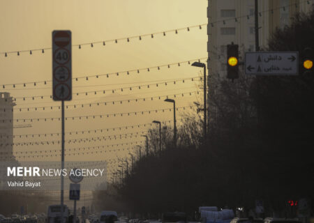 شدت فزاینده آلاینده‌های گرد و غبار تا فردا در مشهد تداوم دارد