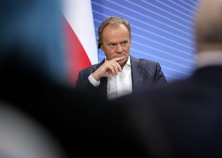 واکنش ورشو به اظهارنظر ترامپ درباره ورود پهپادهای روسی به آسمان لهستان