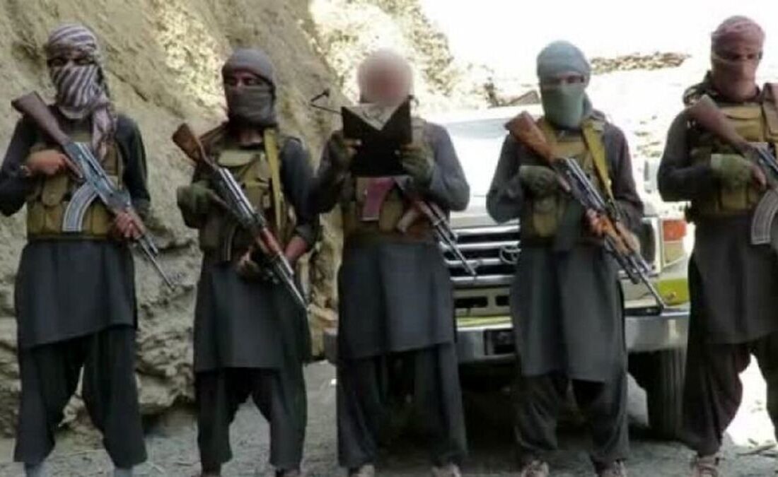 گروهک تروریستی جیش الظلم مسئول حمله تروریستی امروز محور خاش-زاهدان