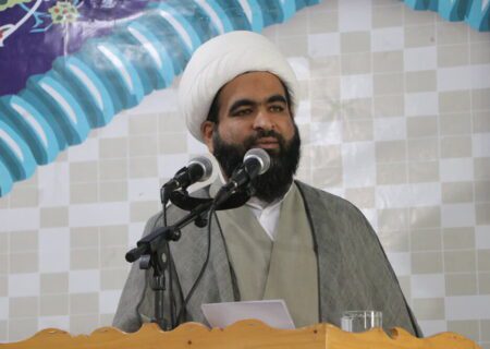 تذکر امام جمعه رودان به مدیران کم‌کار