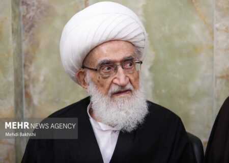 پیام تسلیت آیت‌الله نوری همدانی به مناسبت درگذشت همسر آیت‌الله سیستانی