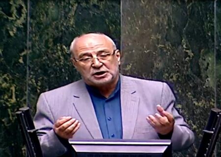 حاجی دلیگانی: برنامه هفتم، راهگشای بحران‌های اقتصادی ایران