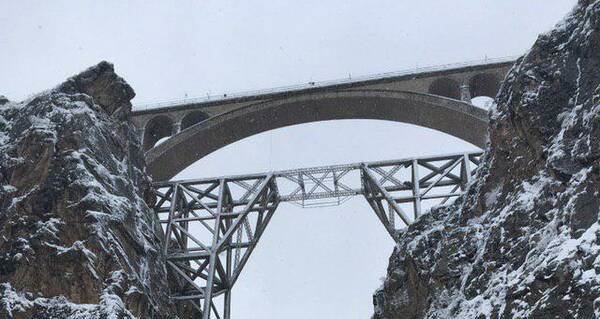 تصویری بینظیر از پل ورسک در گذر زمان