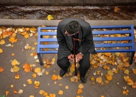 آغاز هفته بزرگداشت سالمند در کرمانشاه با محوریت «حفظ کرامت و ارتقا سلامت»