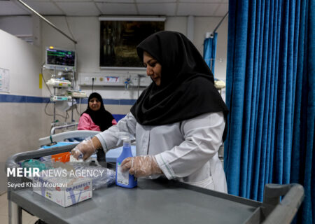 وزارت بهداشت پیگیر مطالبات پرستاران می‌شود