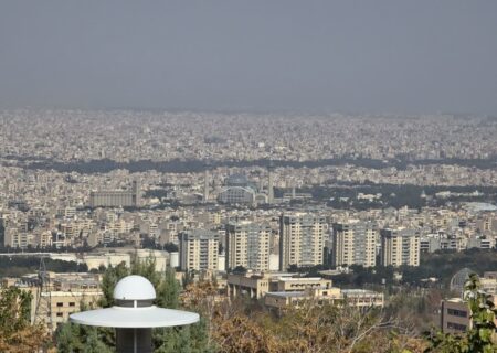 هوای اصفهان آلوده است؛ قطعی ۱۳ ایستگاه پایش هوا