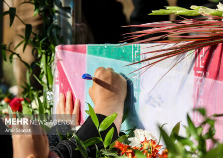 کنگره ۳۰۰۰هزار شهید استان سمنان رویدادی برای انتقال پیام‌های دفاع مقدس