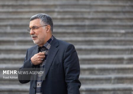 ظفر قندی: داروهایی که در فهرست دارویی کشور باشند را تأمین می‌کنیم