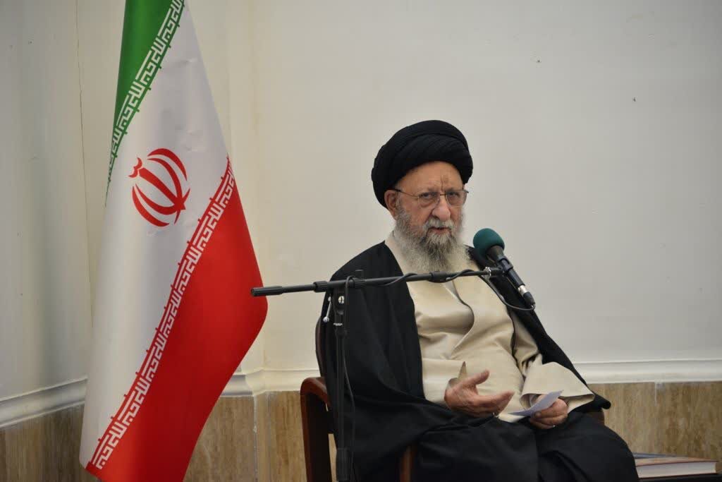 دفاع مقدس پایهگذار اقتدار ملی و نماد همبستگی ایرانیان