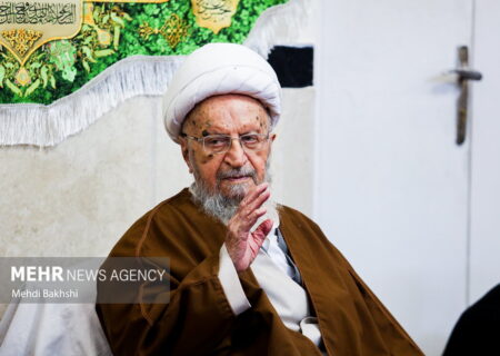 پیام تشکر میثم مطیعی از آیت‌الله مکارم شیرازی