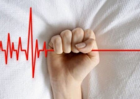 سالانه ۹۰۰ هزار نفر در جهان بر اثر خودکشی جان خود را از دست می‌دهند