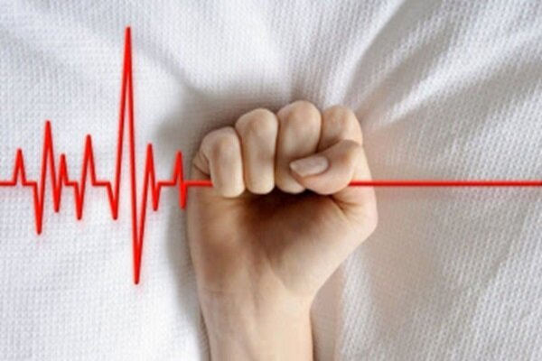 سالانه ۹۰۰ هزار نفر در جهان بر اثر خودکشی جان خود را از دست می‌دهند