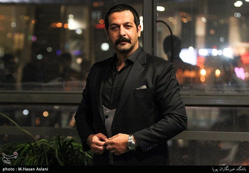 بازیگر مردی که به محض ازدواج همه را آنفالو کرد و تنها یک نفر را فالو می‌کند؛ همسرش