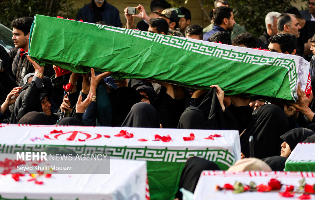 ورود پیکر مطهر ۴۴ شهید تازه تفحص‌شده شلمچه به کشور