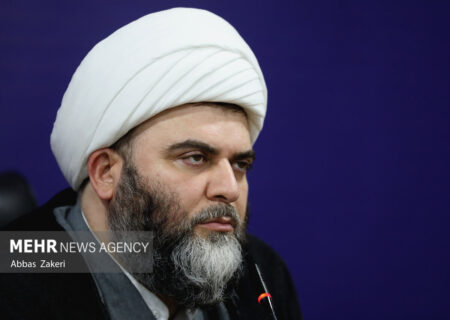 حجت‌الاسلام قمی: قاعده‌داری پوشش عامل دوام اتحاد است