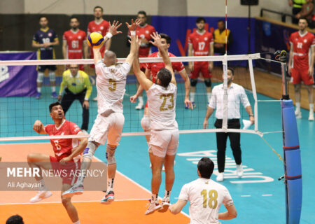 صعود چادرملو به فینال تورنمنت چهارجانبه والیبال