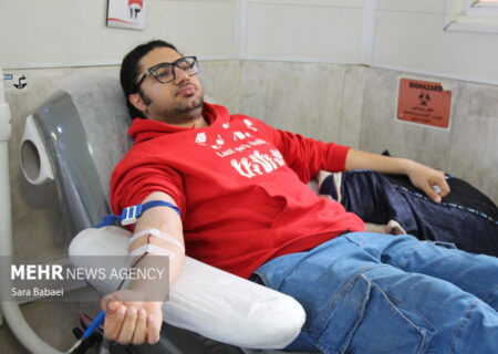 استقرار تیم سیار انتقال خون در روانسر سه‌شنبه ۱۸ شهریورماه