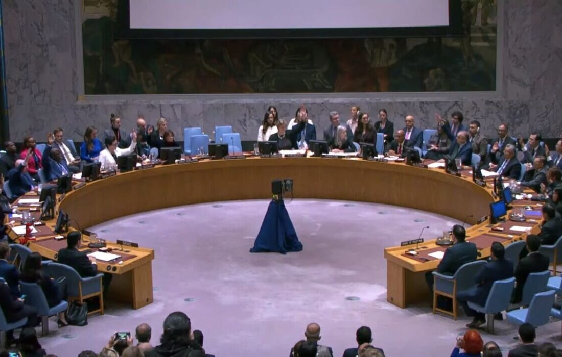 الجزایر: تحریم ایران تلاشهای سیاسی را زیر سؤال میبرد