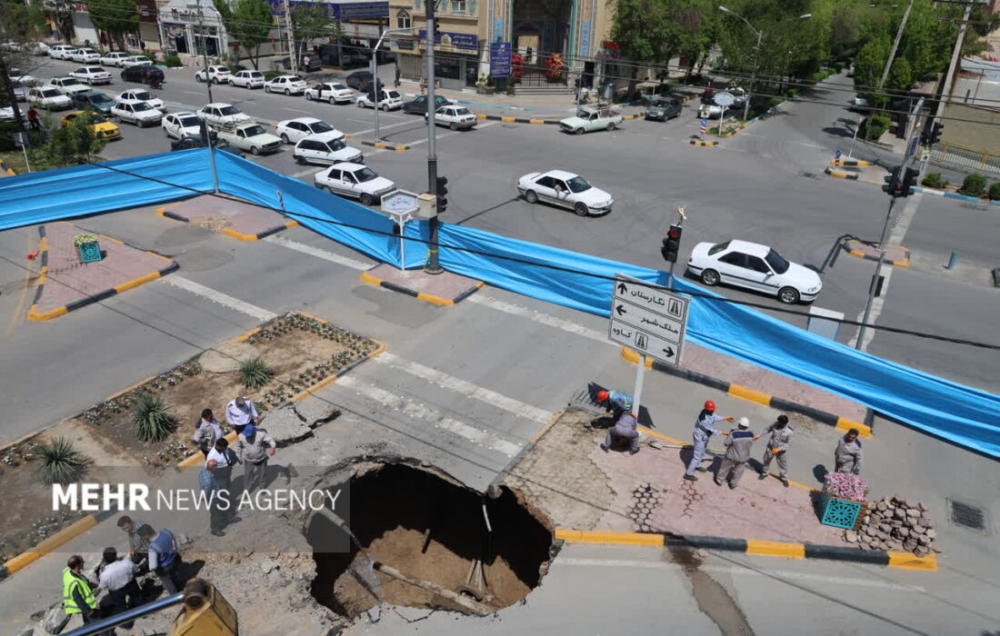 شیشهفروش: نجات اصفهان فقط با جریان دائمی زایندهرود ممکن است