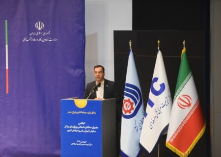 معاون وزیر تعاون: بی‌مهارتی از بیکاری خطرناک‌تر است