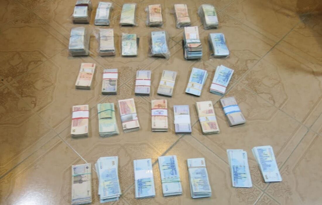 کشف بیش از ۵ میلیارد ریال ارز قاچاق در هنگ مرزی تایباد