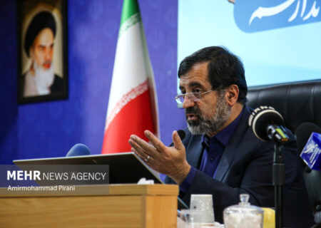 صدور پروانه احداث نیروگاه‌های برق خورشیدی در قم بیش از 2600مگاوات