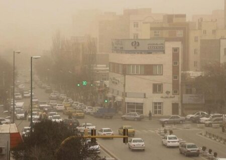 سرعت طوفان زابل از ۱۰۰ کیلومتر بر ساعت عبور کرد