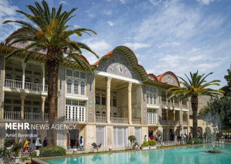 برنامه‌ریزی برای هفته گردشگری و صدور یک سند دیگر برای تخت جمشید